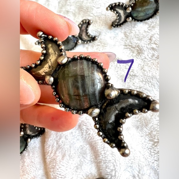 *NEW STOCK!* Witchy Lunar Cycle Labradorite + Pyrite Moon Ring 5 6 7 8 9 10 - Picture 7 of 12